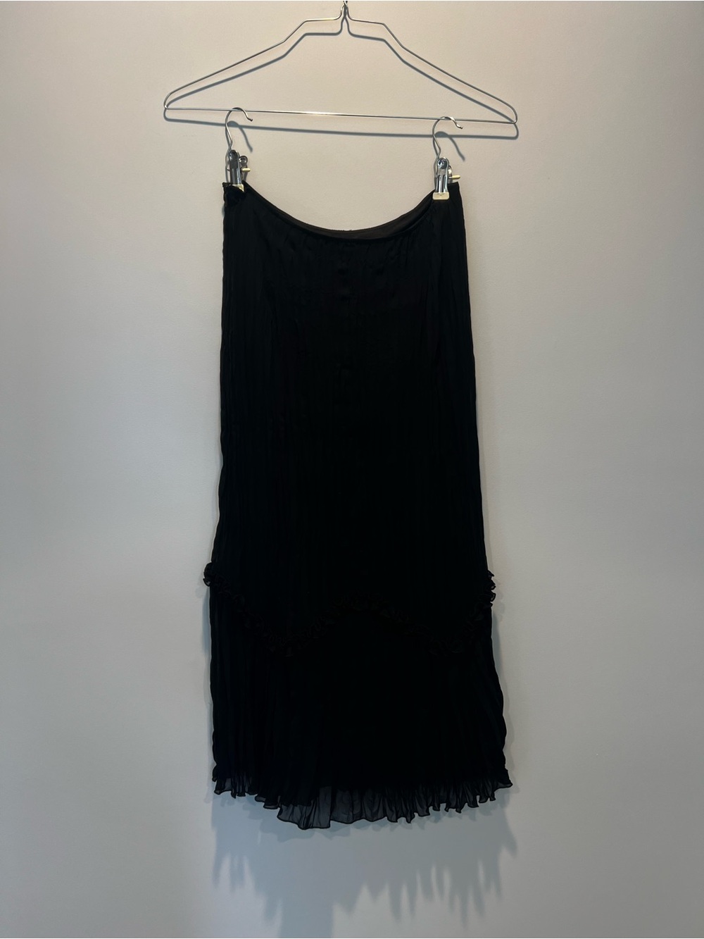 Black Midi Pleated Skirt with Ruffle Detailing